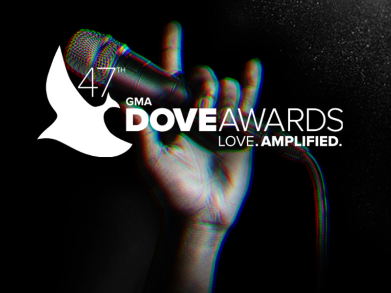 Lauren Daigle Tops Dove Awards 2016 With 3 Awards Whilst DC Talk Make Reunion Performance