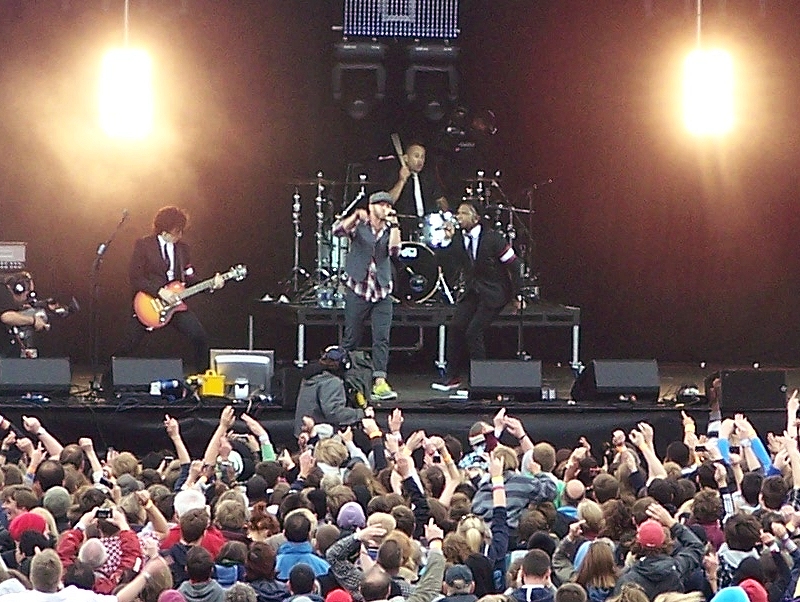 TobyMac & Michael Tait Reunited On Stage At BigChurchDayOut